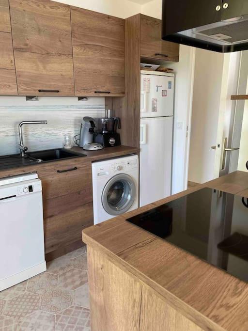 Appartement Bord De Mer Avec Garage Menton Dış mekan fotoğraf