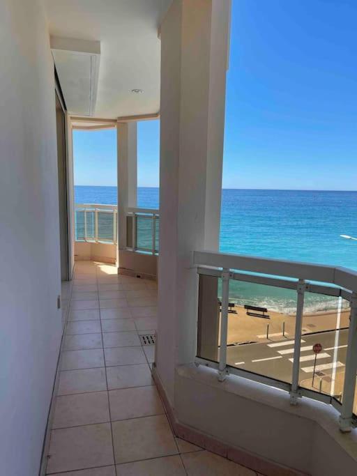 Appartement Bord De Mer Avec Garage Menton Dış mekan fotoğraf